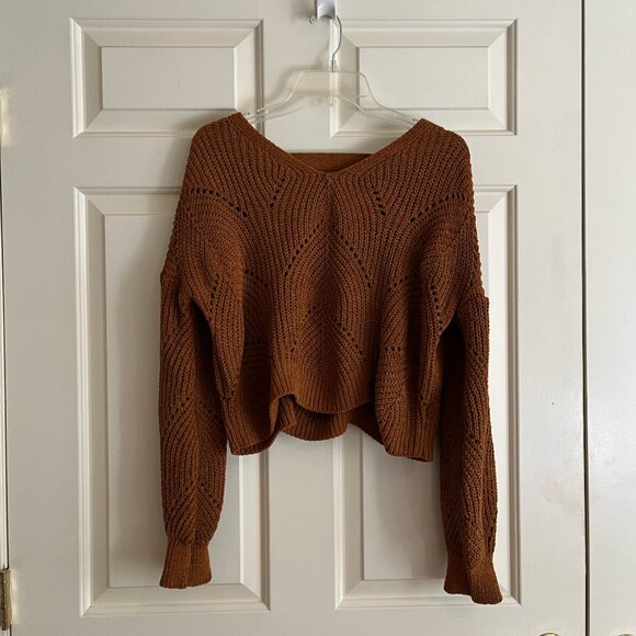 Francesca's Janette Bar Back Pullover - Picture 1 of 4